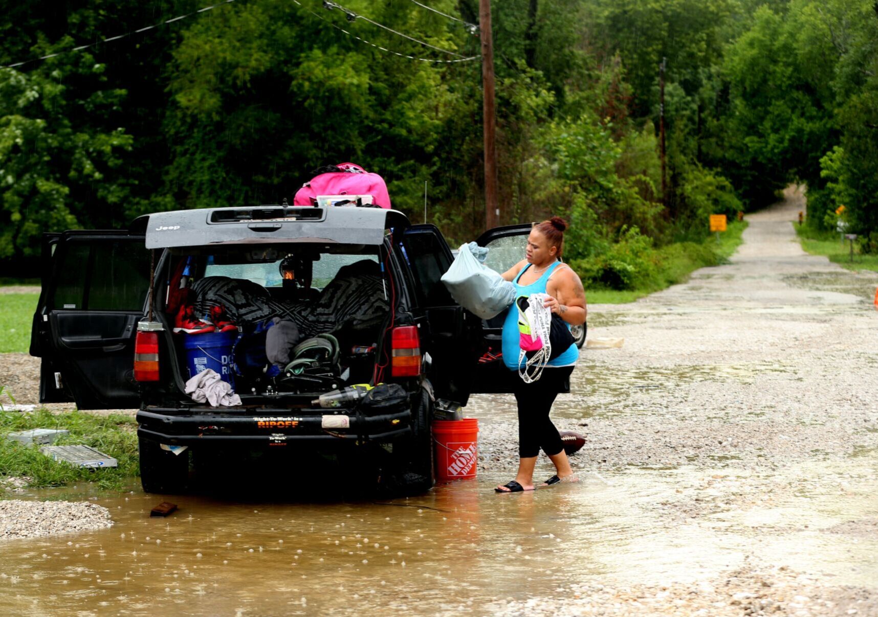 Flash flooding damages homes in Jefferson County